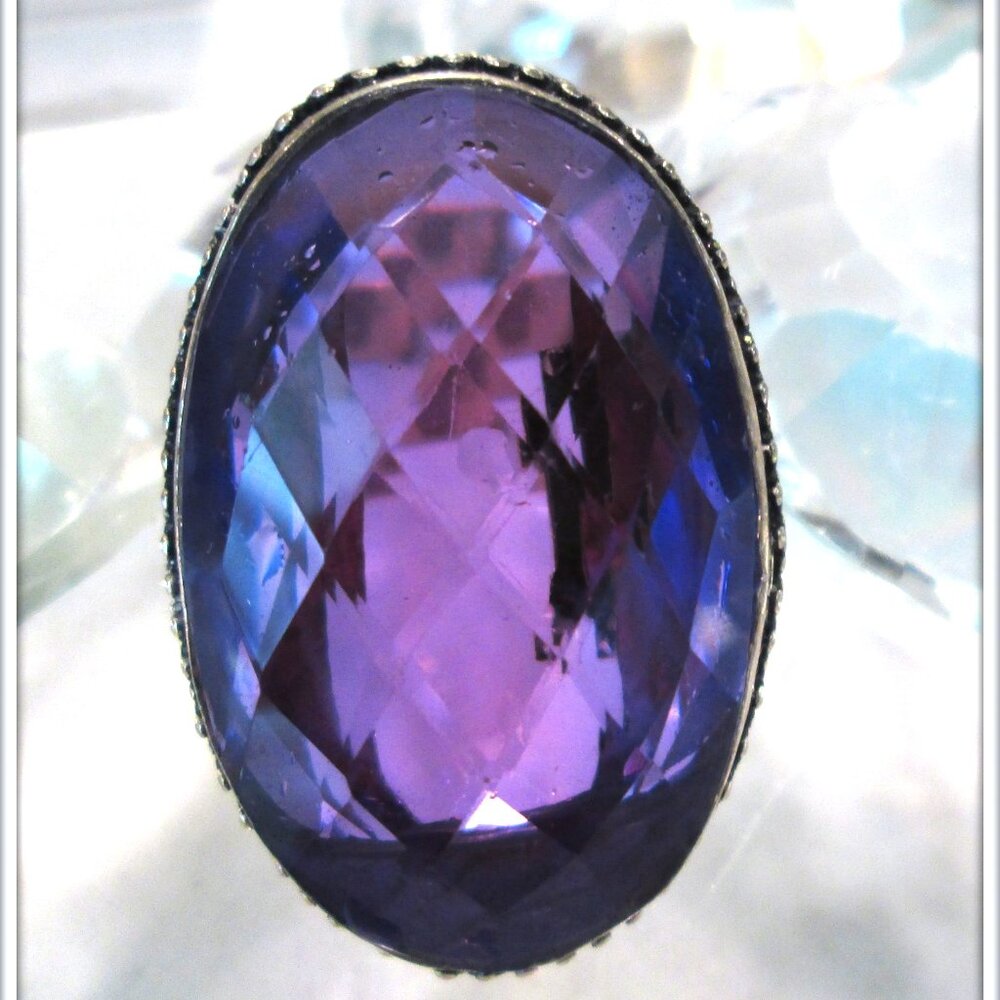 Alexandrite Color Changing Oval Shape Gem Stone L… - image 5